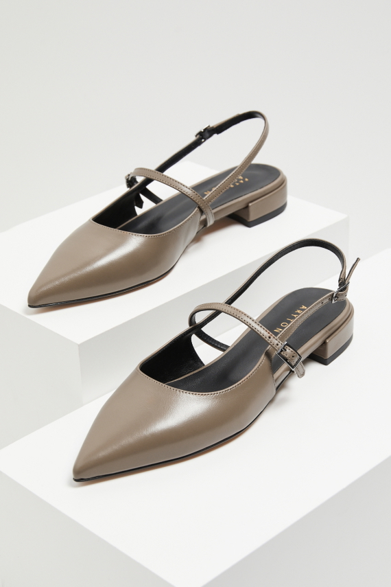 Skórzane buty slingback